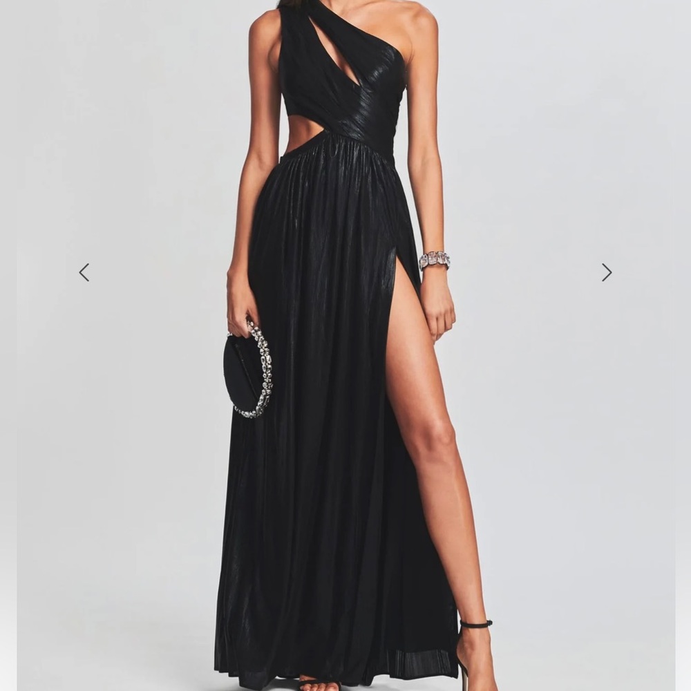 Retrofete gown